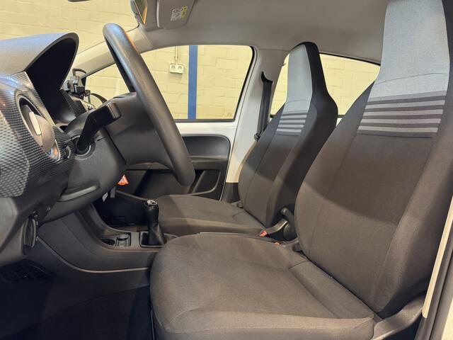 Volkswagen UP! 1.0 BMT move up!