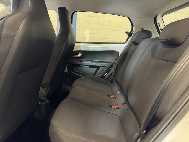 Volkswagen UP! 1.0 BMT move up!