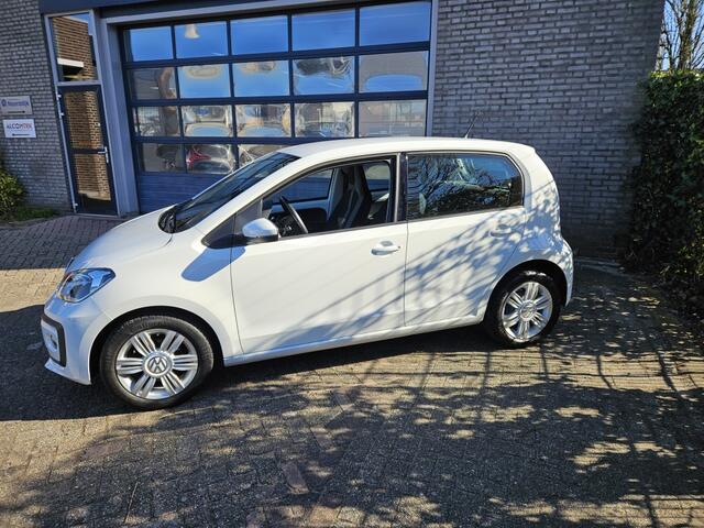 Volkswagen UP! 1.0 BMT high up!