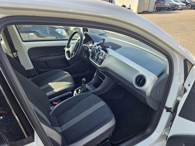 Volkswagen UP! 1.0 BMT high up!
