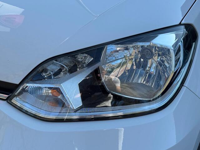 Volkswagen UP! 1.0 BMT move up!