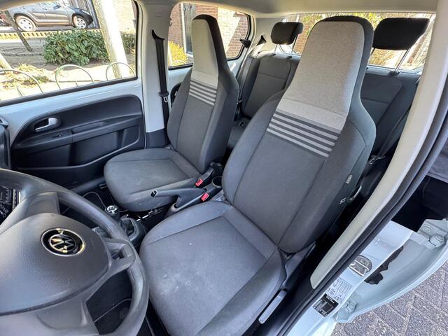 Volkswagen UP! 1.0 BMT move up!