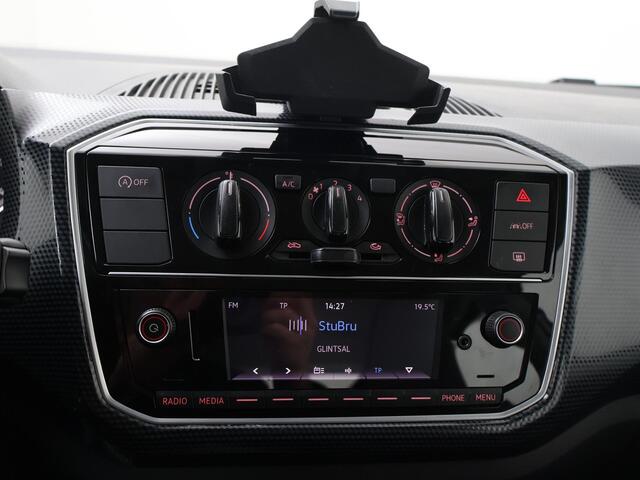 Volkswagen UP! 1.0 | 65 pk | Airco | DAB+ radio | Regensensor |