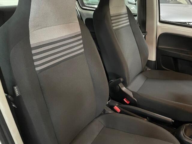 Volkswagen UP! MOVE UP! Airco Navigatie LED Bluetooth USB AIRCO / ISOFIX