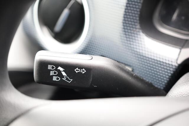 Volkswagen UP! 1.0 65PK / 48kW Airconditioning, DAB+, Lane Assist, centrale vergrendeling, telefoonintegratie, LED dagrijverlichting