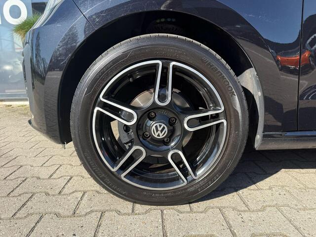 Volkswagen UP! 1.0 BMT move up!