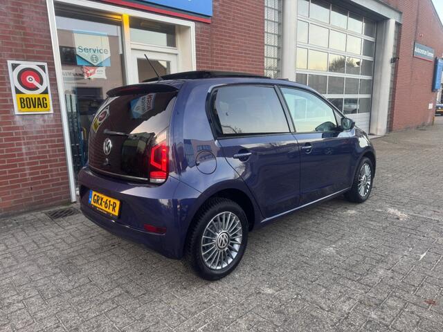 Volkswagen UP! 1.0 55kW 5drs High Up! Aut. Panoramadak-Camera-Stoelverwarming
