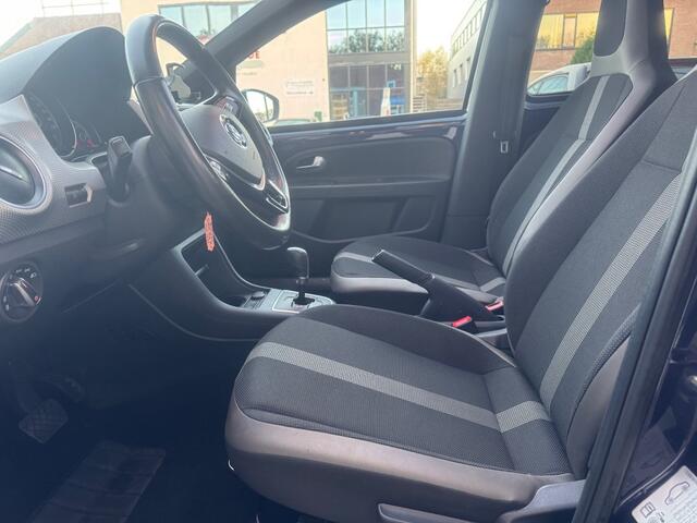Volkswagen UP! 1.0 55kW 5drs High Up! Aut. Panoramadak-Camera-Stoelverwarming