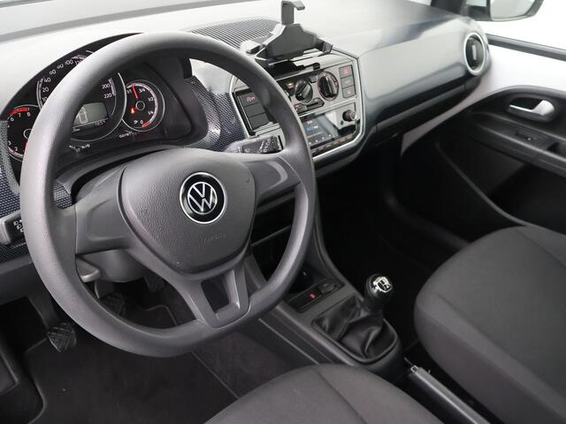 Volkswagen UP! 1.0 | 65 PK | Airco | Regensensor | DAB+ radio |
