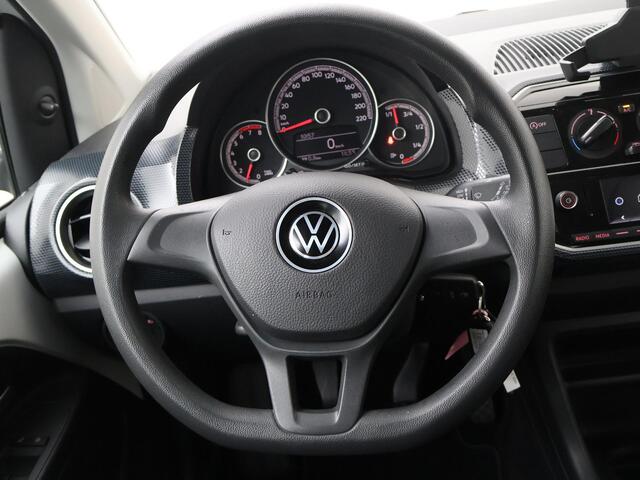 Volkswagen UP! 1.0 | 65 PK | Airco | Regensensor | DAB+ radio |