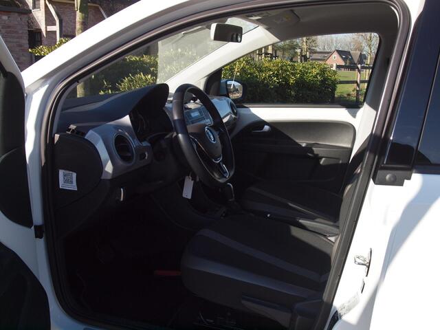 Volkswagen UP! e-Up! e-up! | Automaat | Bluetooth | 15-inch | NL-auto |