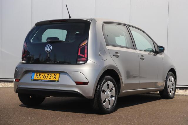Volkswagen UP! 1.0 BMT Move up! 5DRS Airco Radio Bluetooth All-Season Banden NAP!