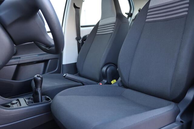 Volkswagen UP! Move Up! 1.0 MPI 65pk