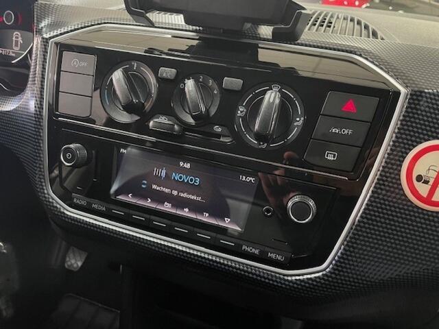 Volkswagen UP! 1.0 BMT MOVE UP! / LED / BLUETOOTH / AUX / AIRCO / ISOFIX