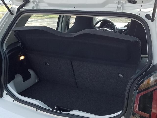 Volkswagen UP! 1.0 | Airco | Electr. ramen | Stuurbekrachtiging | Centr. vergr. op afstand