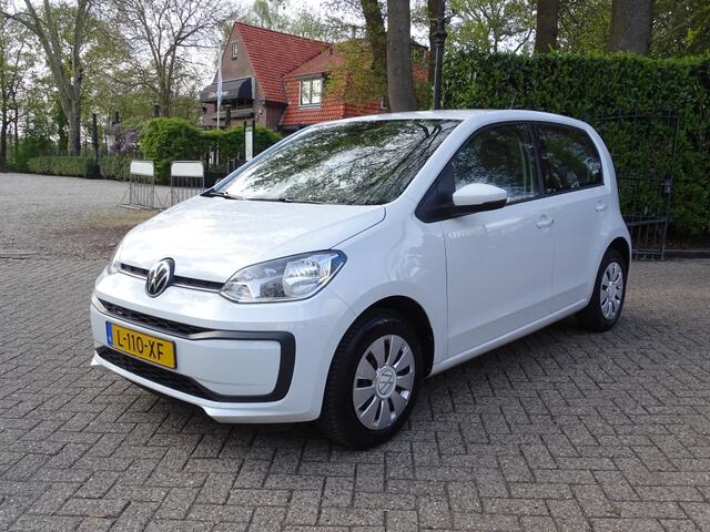 Volkswagen UP! 1.0 Dab PDC Clima Camera