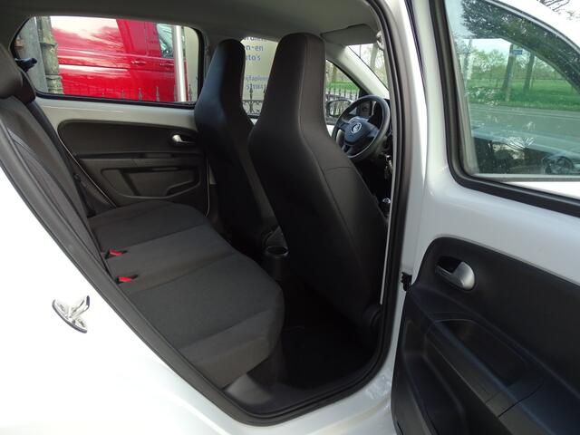 Volkswagen UP! 1.0 Dab PDC Clima Camera