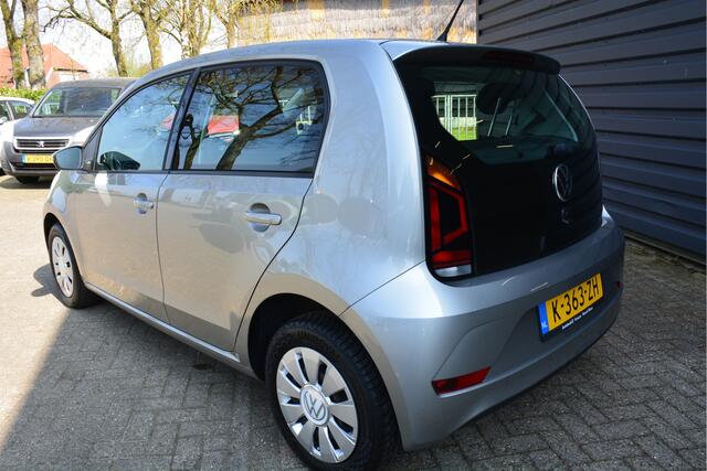 Volkswagen UP! 1.0 Bluetooth DAB