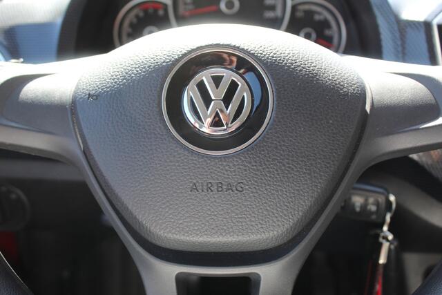 Volkswagen UP! 1.0 BMT move up! , 5 deurs Airco , Cruise control , Stoelverwaming , DAB radio