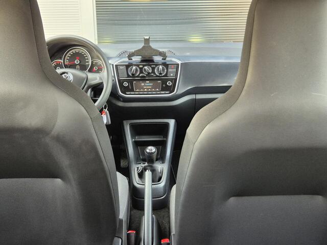 Volkswagen UP! 1.0 move up! 5drs