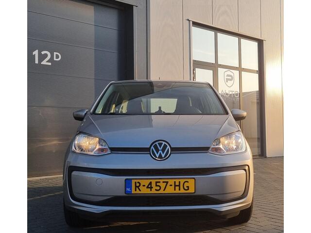 Volkswagen UP! 1.0 | NL AUTO | Luxe Uitvoering | Achteruitrijcamera | 5 deurs | Airco | Cruise Control |