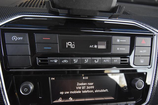 Volkswagen UP! 1.0 BMT move up! , CLIMATRONIC , CR CONTROL , A UITRIJ CAM , PDC A ,