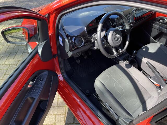 Volkswagen UP! 1.0 BMT take up! | STOELVERWARMING | AIRCO | LM 15"