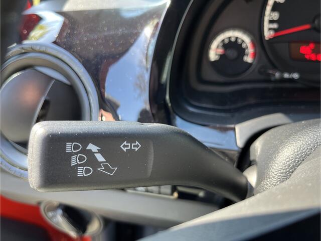 Volkswagen UP! 1.0 BMT take up! | STOELVERWARMING | AIRCO | LM 15"