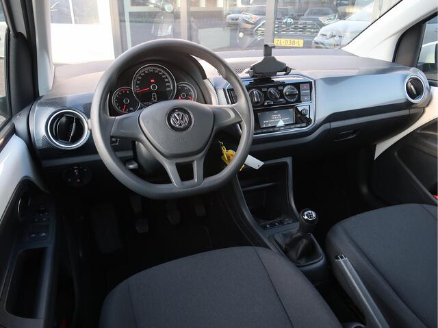 Volkswagen UP! 1.0 move up! Executive 5drs. | Airco | Bluetooth |