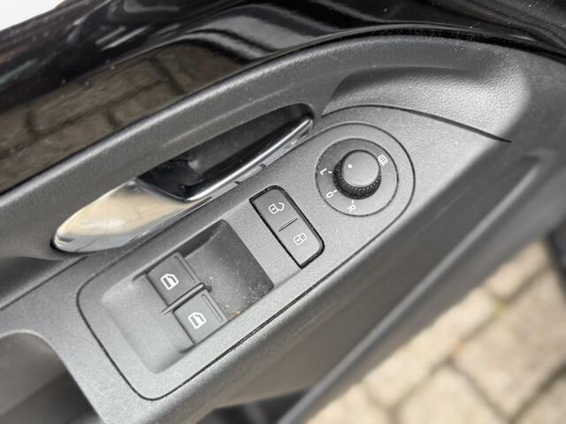 Volkswagen UP! 1.0 BMT move up! Airco | PDC A | Bluetooth