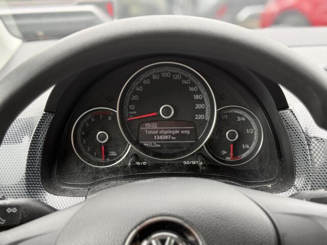 Volkswagen UP! 1.0 BMT move up! Airco | PDC A | Bluetooth