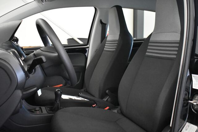 Volkswagen UP! 1.0 BMT move up! | Executive-pakket | Airco |