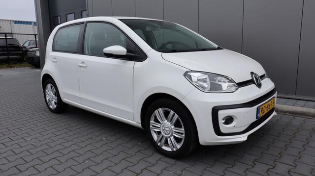Volkswagen UP! 1.0 BMT high up!