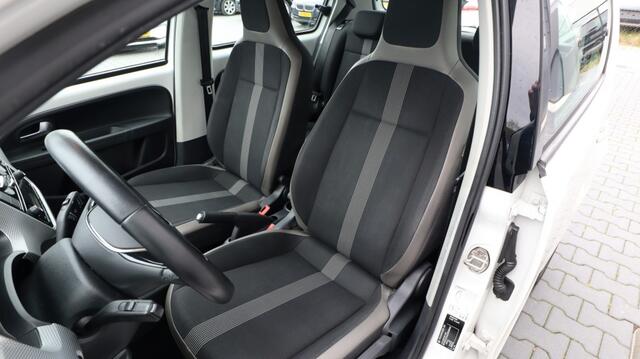 Volkswagen UP! 1.0 BMT high up!
