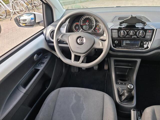 Volkswagen UP! 1.0 BMT 60pk Move up! / Airco