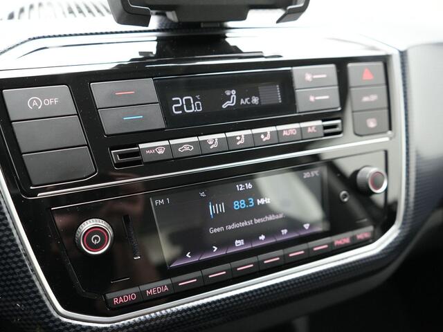 Volkswagen UP! 1.0 65 pk | Comfort Pakket | Achteruitrijcamera | Cruise Control | Climatronic |