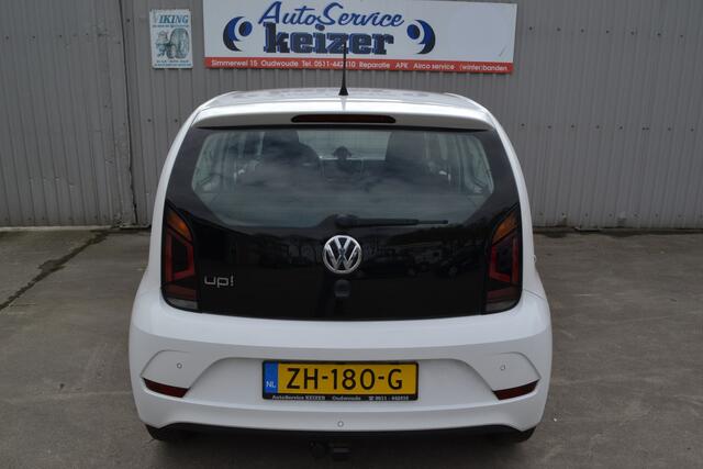 Volkswagen UP! 1.0 BMT move up! Pdc Cruise Trekhaak Airco