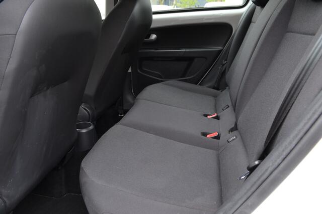 Volkswagen UP! 1.0 BMT move up! Pdc Cruise Trekhaak Airco
