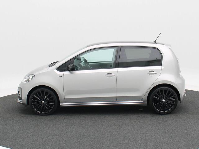 Volkswagen UP! 1.0 R-Line | Cruise Control | Climate Control | Bluetooth | Lane Assist | Privacy Glass | 17 Inch | 99.812 Km!!