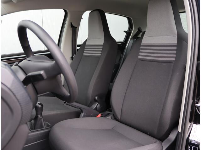 Volkswagen UP! 1.0 move up! | Airco | All seasons | Org. NL