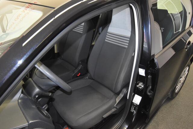 Volkswagen UP! 1.0 BMT move up! , AIRCO , BL TOOTH , EL VOOR , CV AFST ,