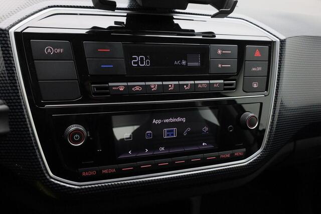 Volkswagen UP! 1.0 65 pk | Achteruitrijcamera | Navigatie via App | Cruise