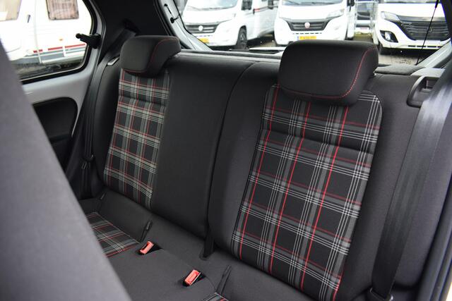 Volkswagen UP! 1.0 TSI GTI | Milltek | Apple CarPlay | Beats | Stoelverwarming
