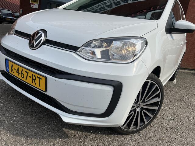 Volkswagen UP! 1.0 BMT move up! // CAMERA // CRUISE CONTROL // PDC // DAB // CLIMA //