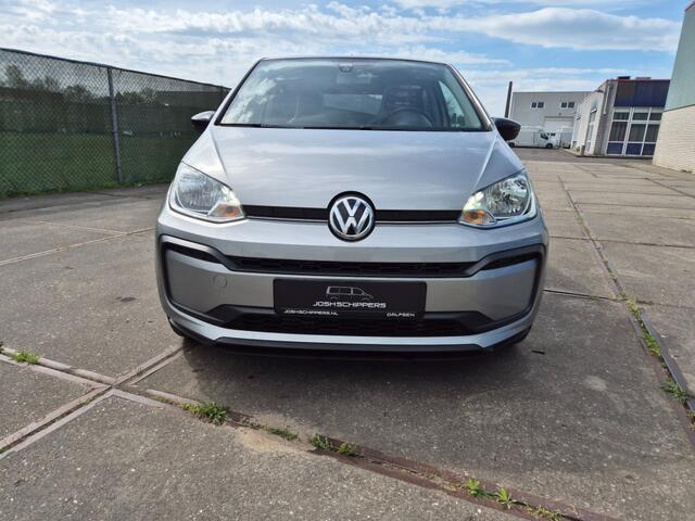 Volkswagen UP! 1.0TSI 90pk Pano Camera CC