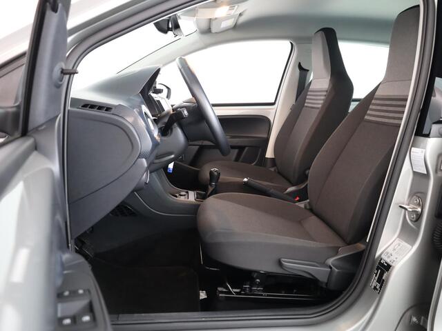 Volkswagen UP! 1.0 65 pk | Verlengde garantie | Navigatie via App | Autom. airco | Cruise control | Parkeersensoren achter | Achteruitrijcamera |