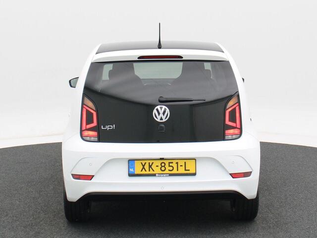 Volkswagen UP! 1.0 Move up! | Cruise Control | Achterruitrijcamera | Privacy Glass | 16 Inch | 33.154 Km!!
