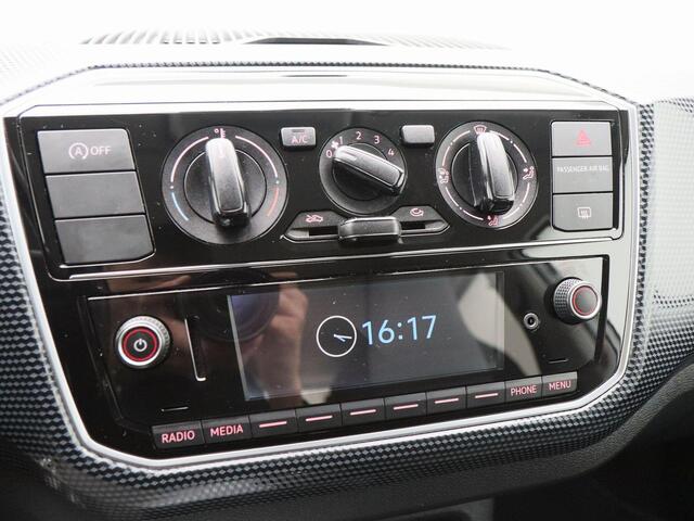 Volkswagen UP! 1.0 Move up! | Cruise Control | Achterruitrijcamera | Privacy Glass | 16 Inch | 33.154 Km!!