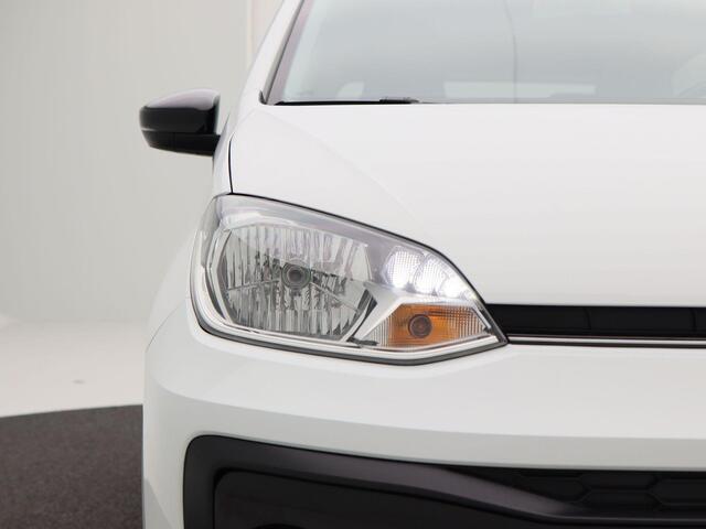 Volkswagen UP! 1.0 Move up! | Cruise Control | Achterruitrijcamera | Privacy Glass | 16 Inch | 33.154 Km!!