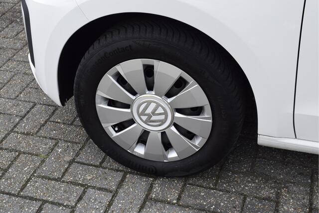 Volkswagen UP! 1.0 BMT move up! DAB, A/C, NAP